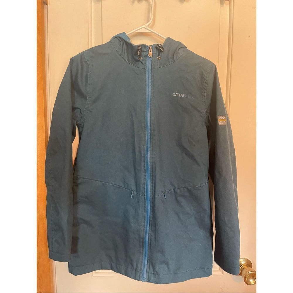 Caterpillar Jennifer H20 womens jacket size XS hooded, full zip, zip pockets.